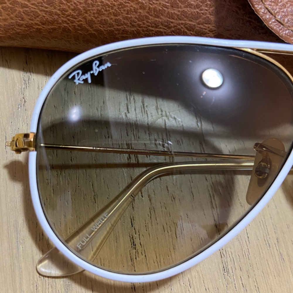 Ray Ban shades